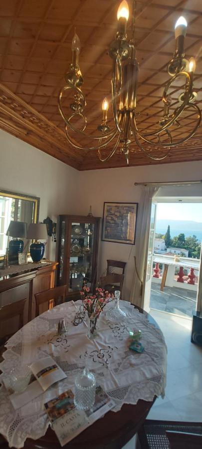 Tsitsinakis Traditional House Гідра Екстер'єр фото